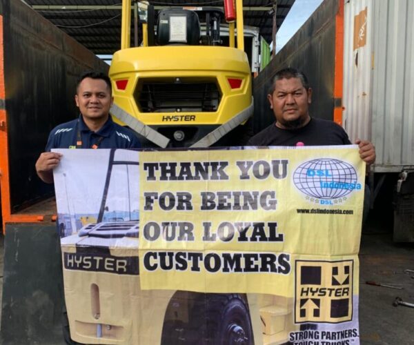 Galeri Dunia Forklift Indonesia (17) Galeri Dunia Forklift Indonesia (17)
