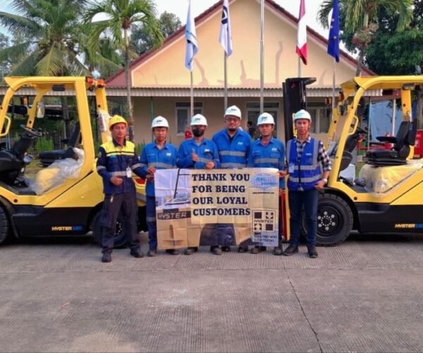 Galeri Dunia Forklift Indonesia (8) Galeri Dunia Forklift Indonesia (8)